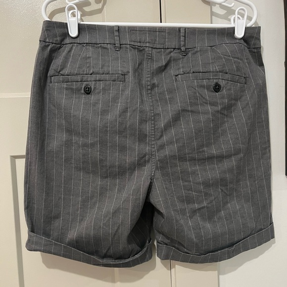 Abercrombie and Fitch men’s shorts gray size 34 with stretch - Picture 2 of 7